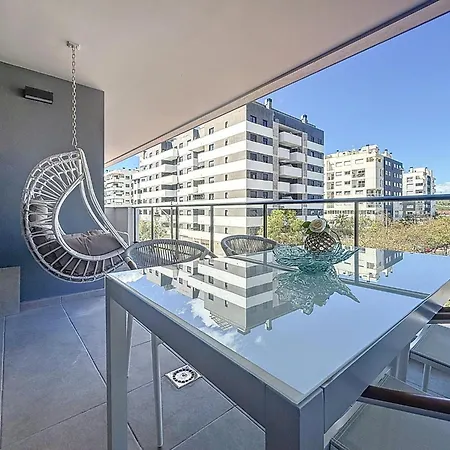 Hanami Luxury Connecta Apartment Estepona